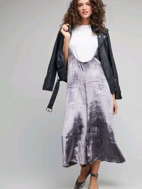 Anthropologie Maeve Silver Crushed Velvet Cropped Jumpsuit Overalls